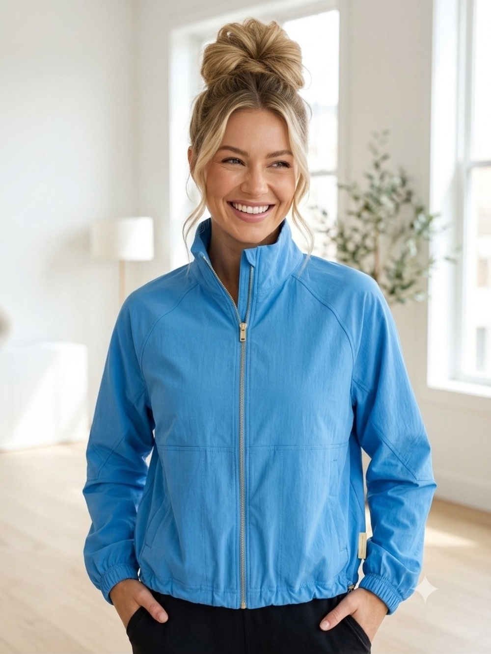 Lululemon Ultra Light Wovenair Jacket
